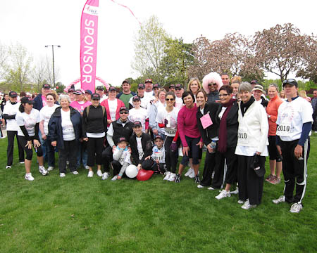 Team Wigod Plastic Surgery before the Komen Race for the Cure